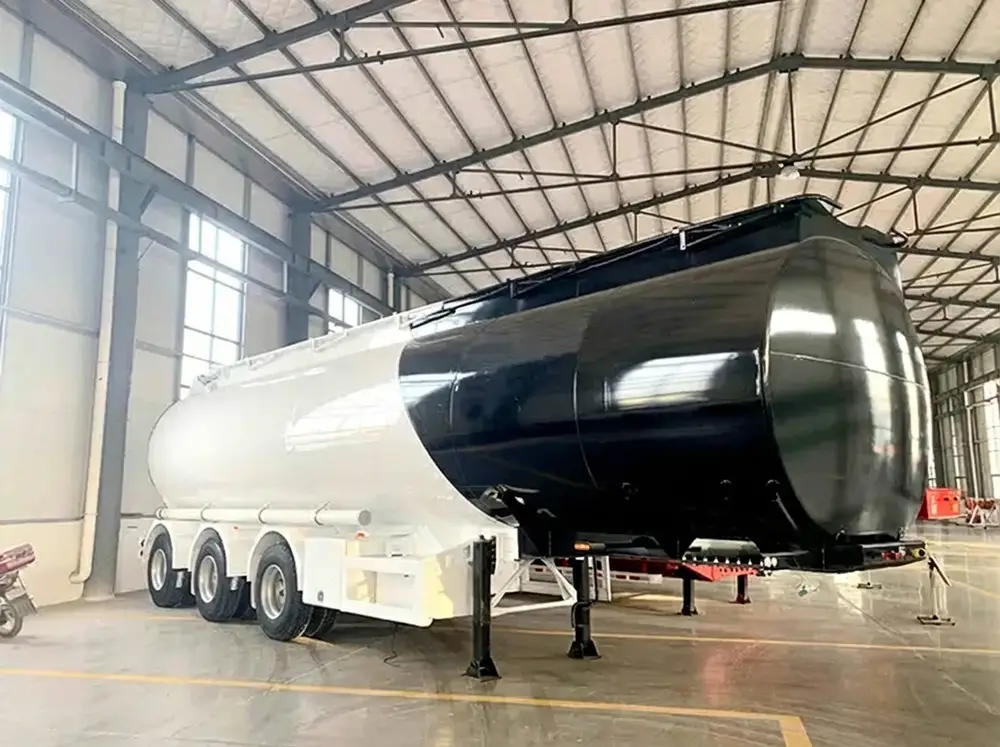 Fuel tanker semi trailer manufactured by HUAYU inside workshop