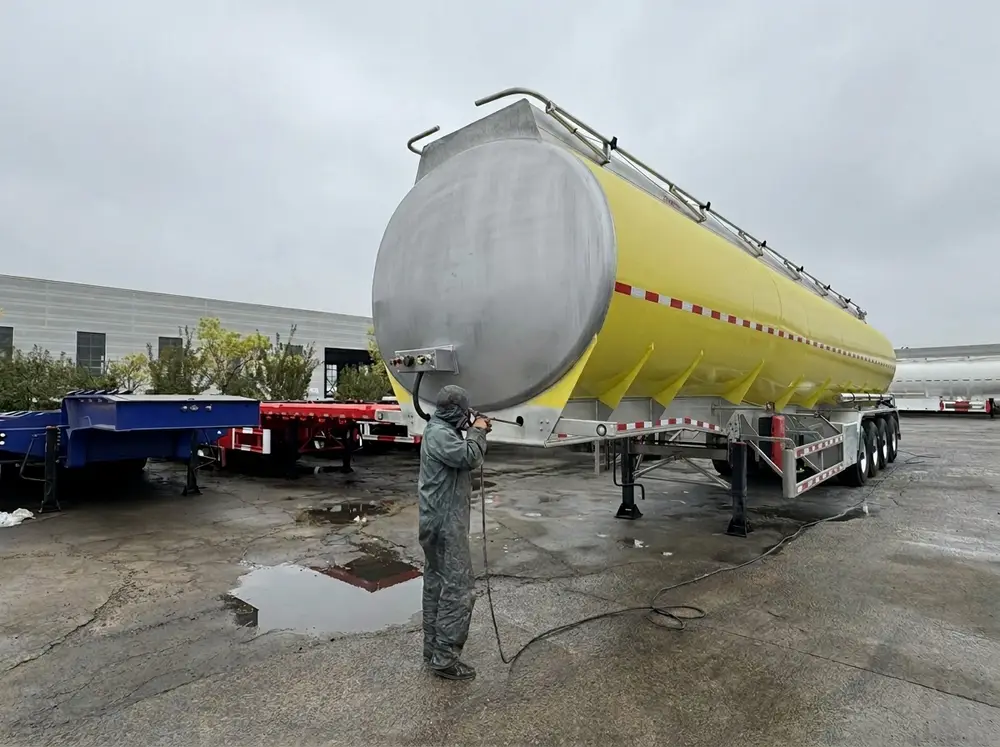 Final inspection — pressure washing and visual check before delivery