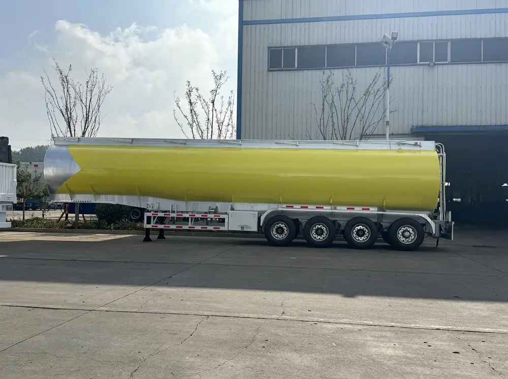 55 CBM fuel tanker in front of HUAYU factory — ready for shipment