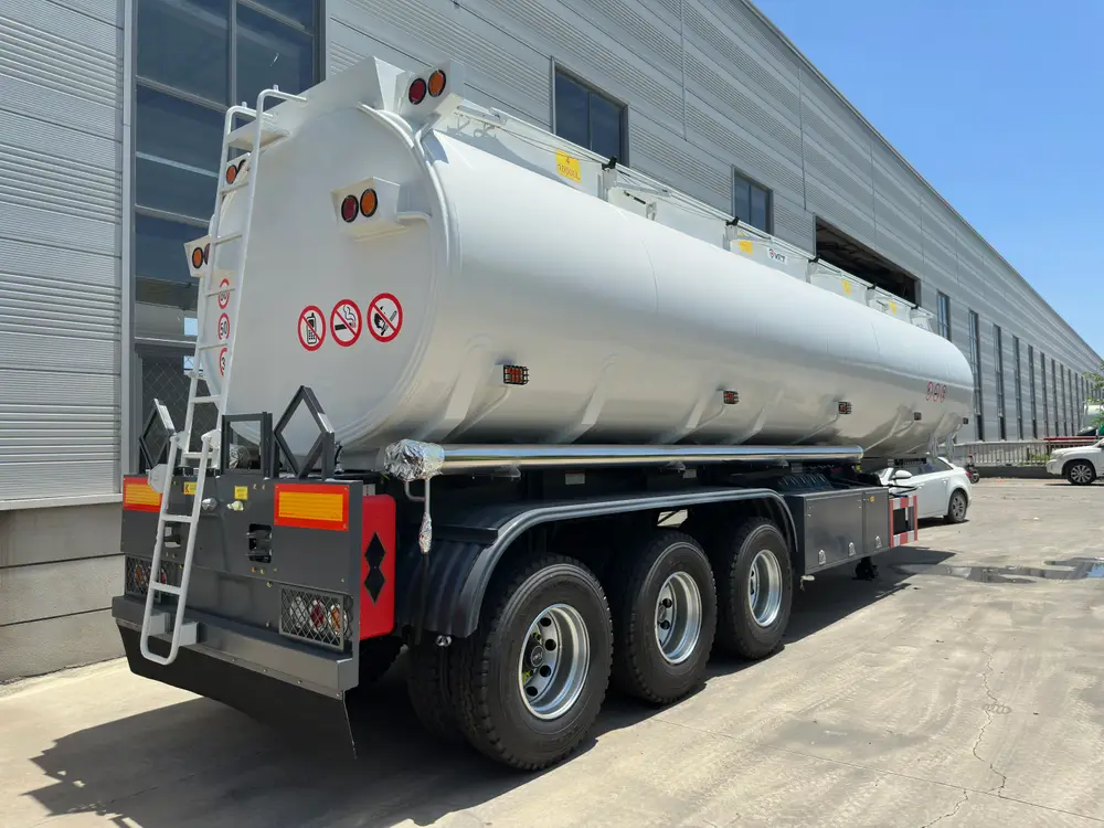 3 Axle 40000L 4 Compartment Fuel Tanker Semi Trailer